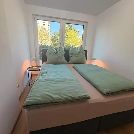 Appartamento Sunny - Gemuetlich, Zentral Mit Terasse, 6 Personen *