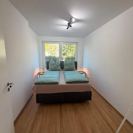 Sunny - Gemuetlich, Zentral Mit Terasse, 6 Personen *